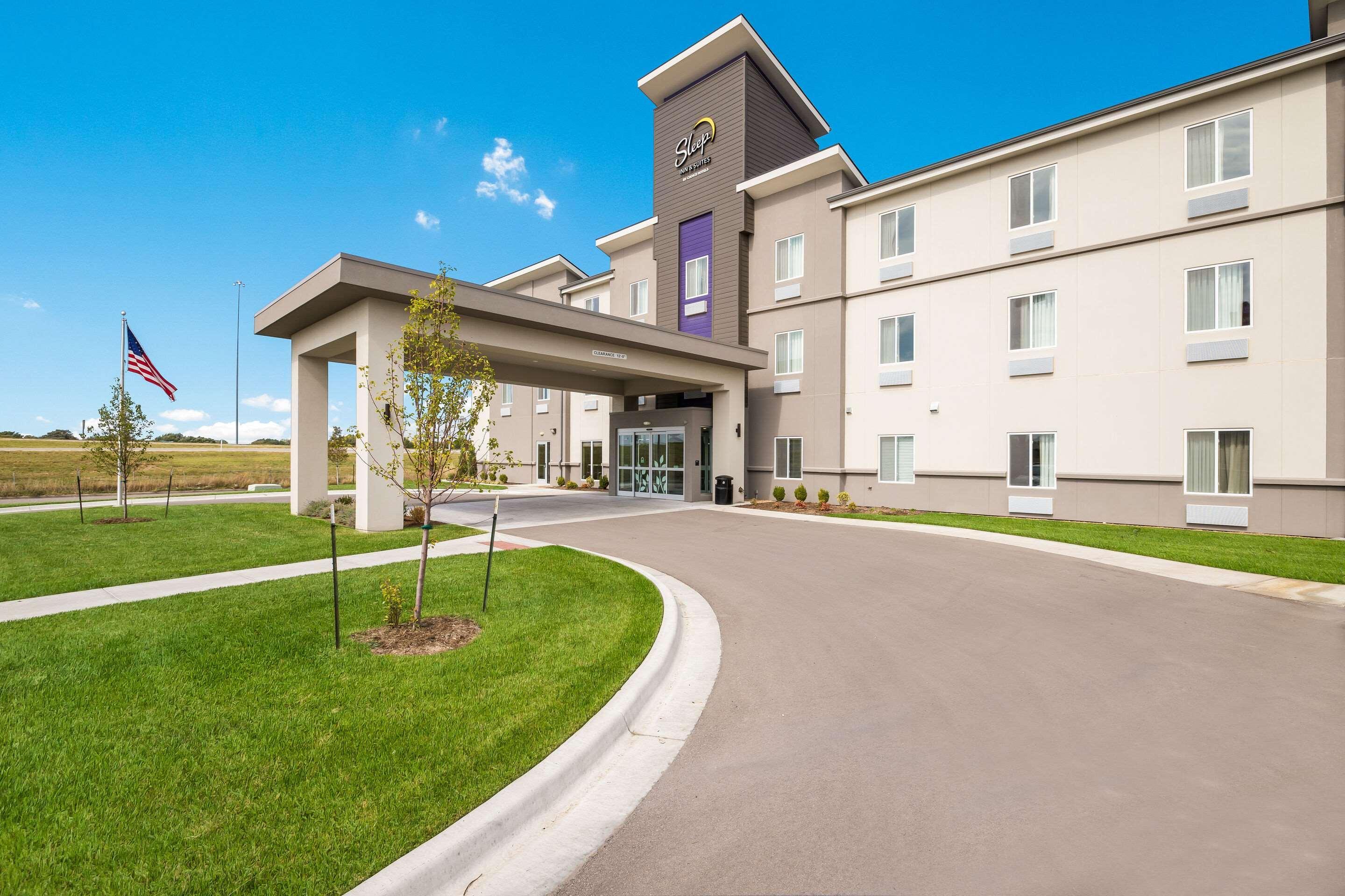Hotel Sleep Inn&suites Park City-wichita North 2*